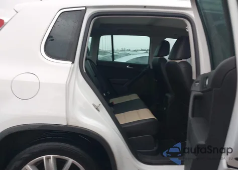 2016 Volkswagen Tiguan Se from USA, damaged, VIN WVGAV7AX6GW602978